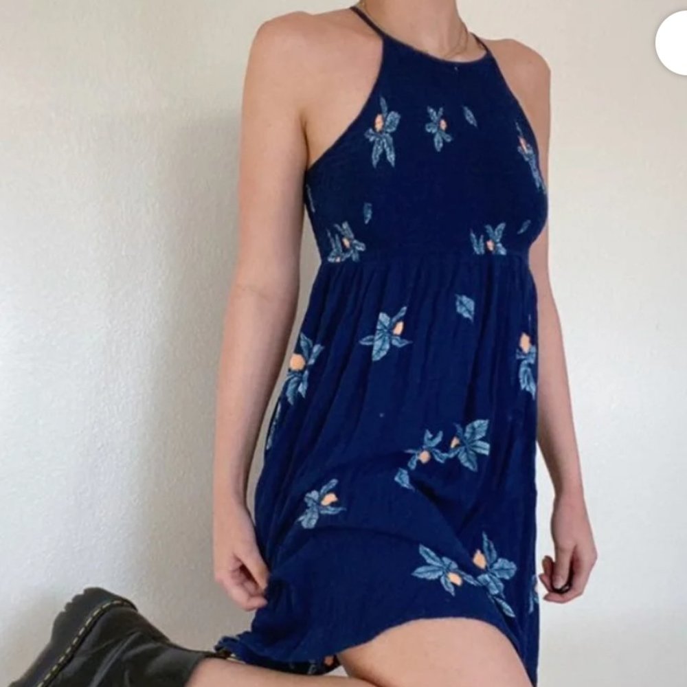 Blue Floral print flowy halter mini dress size S